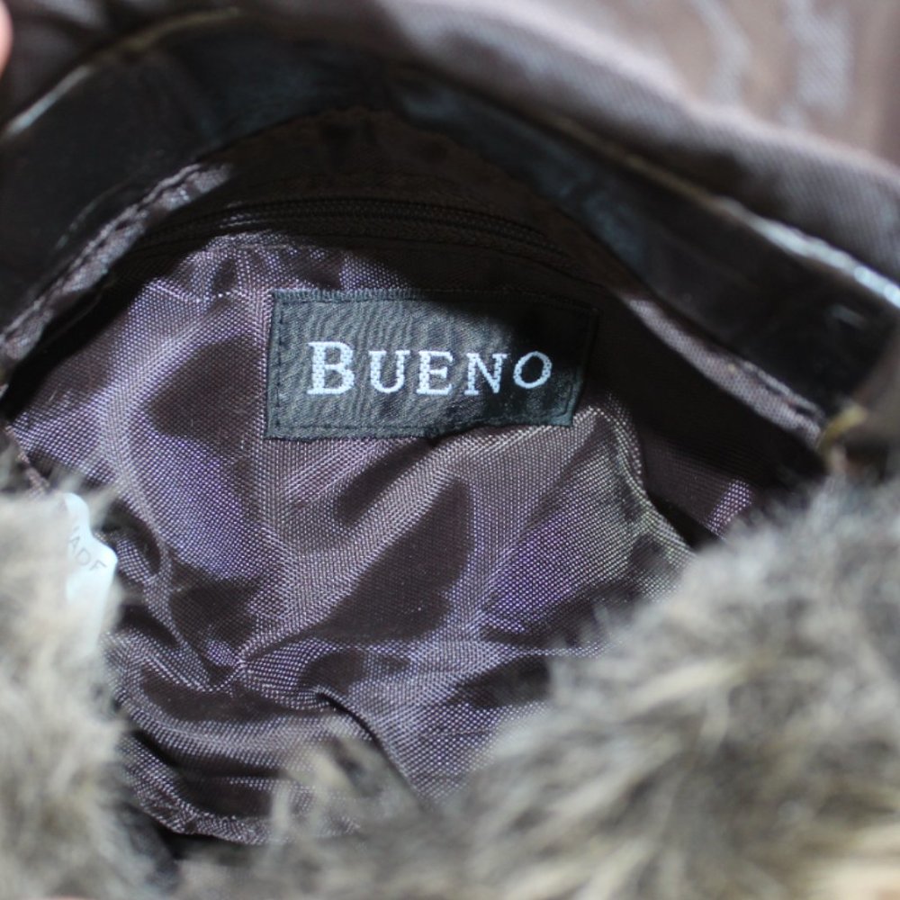 Bueno Funky Retro Faux Fur & Croc Leather Accent With Tassel Crossbody B… - Picture 6 of 6